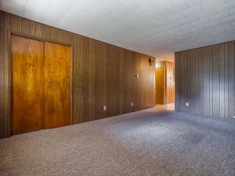 110 S 4th Ave W #2 — Photo 3