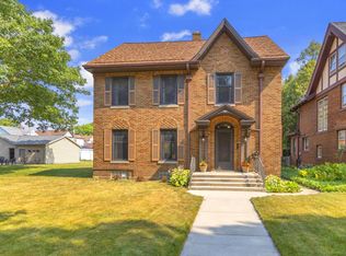 416 Lincoln Ave, Sheboygan, WI 53081