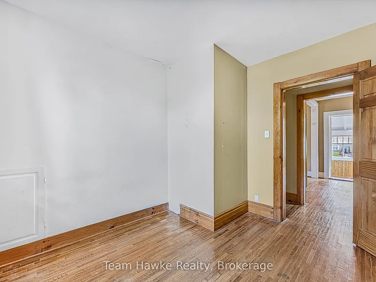 344 Midland Ave — Photo 31