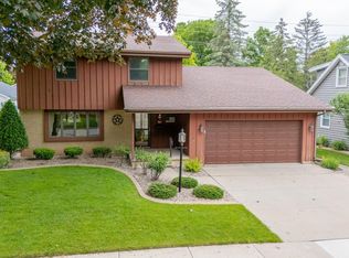 924 W Lindbergh St, Appleton, WI 54914