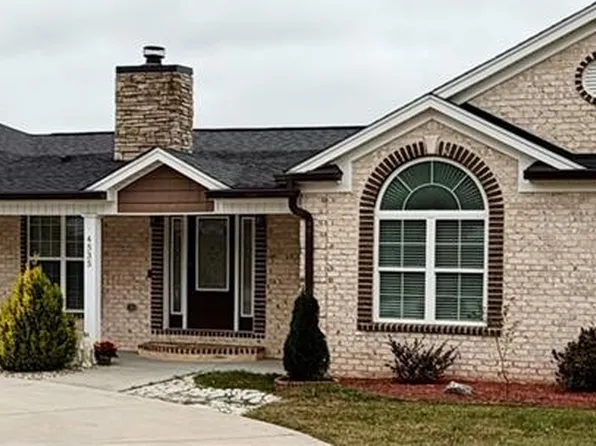 4535 Zachary St, Winston Salem, NC 27107