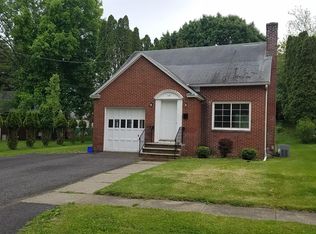 110 Phillips Rd, Syracuse, NY 13214