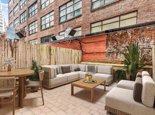 307 E 44th St APT 213, New York, NY 10017