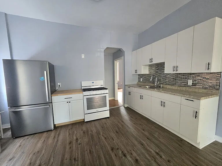 4812 Regent St #1 — Photo 1