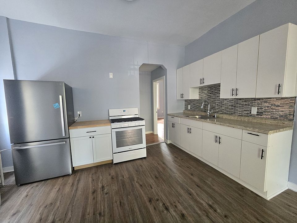 1st image of 4812 Regent St APT 1