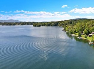 178 Blythewood Dr, Pittsfield, MA 01201