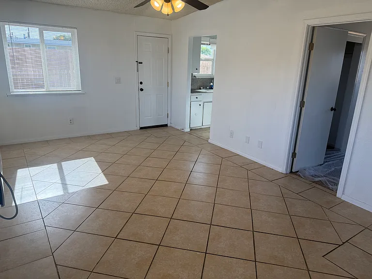 6380 Palm View Ave — Photo 3