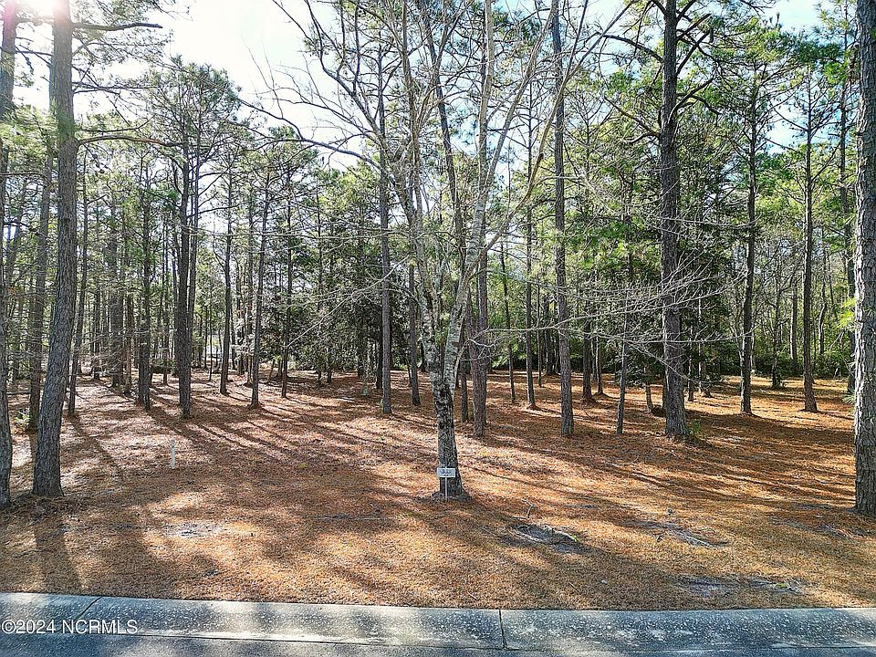 1st image of 609 Pontalba Drive SW
