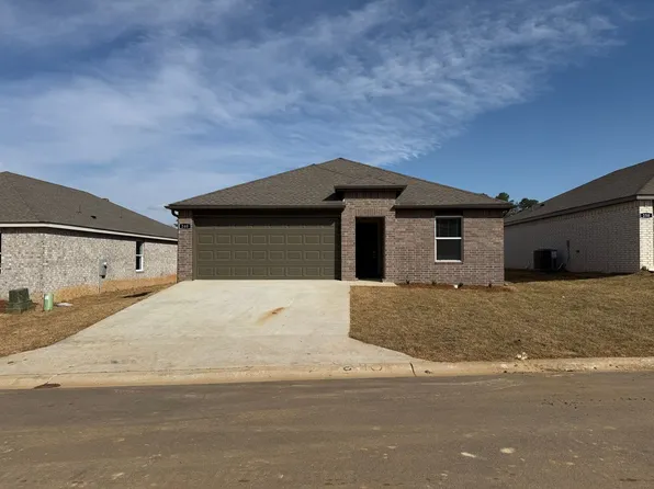 240 Bighorn Trl, Maumelle, AR 72113