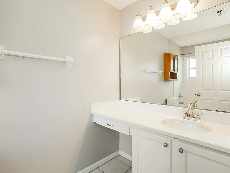 330 Canoe Cir — Photo 13
