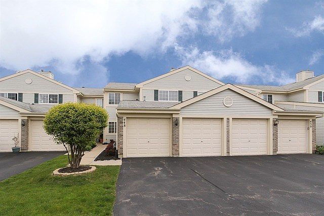 1st image of 448 E Fawn Ln