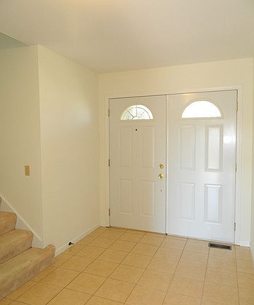 5th image of 4325 Mumford Dr