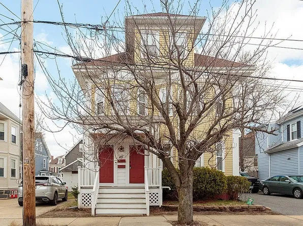 45 Everett St #1, Medford, MA 02155