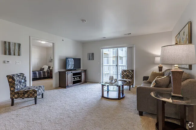 Huntington Square Senior Apartments — Photo 12