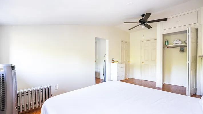 Rented by Nooklyn NYC LLC | media 26