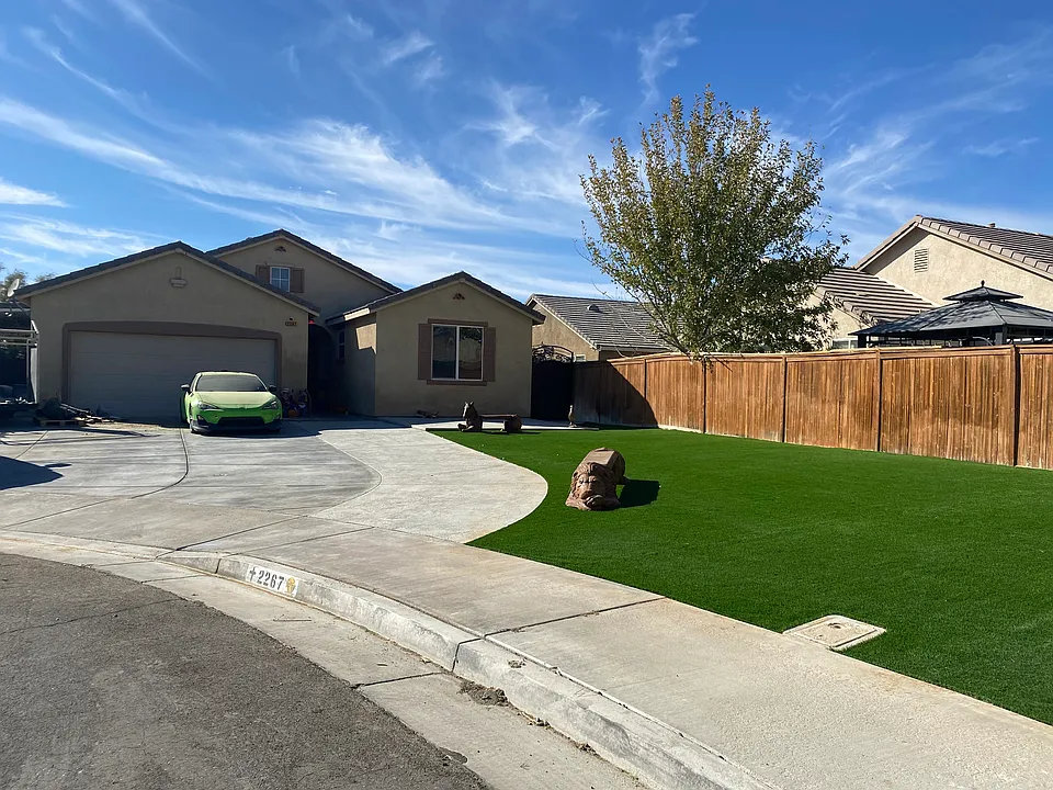 2267 Dwight Ct