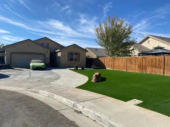 2267 Dwight Ct, Rosamond, CA 93560