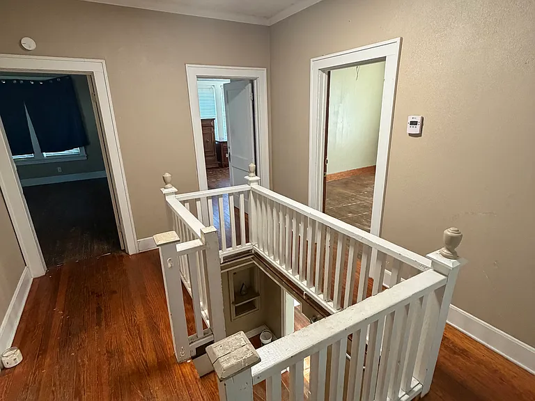 709 W Georgia Ave — Photo 3
