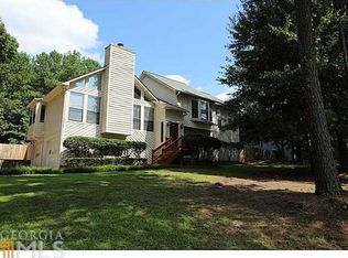 510 Honeysuckle Ln, Woodstock, GA 30188