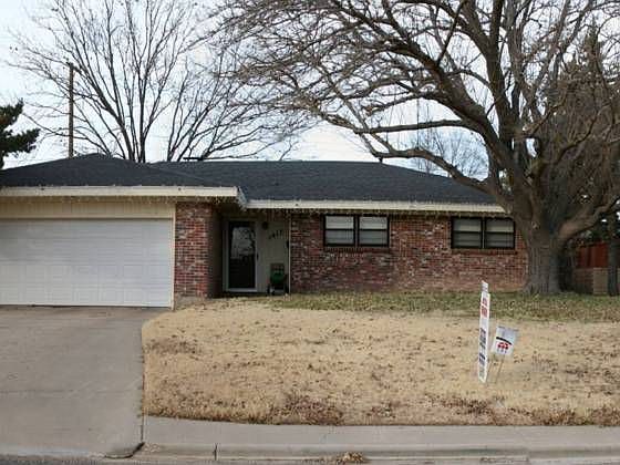 1st image of 1417 Hillcrest Dr