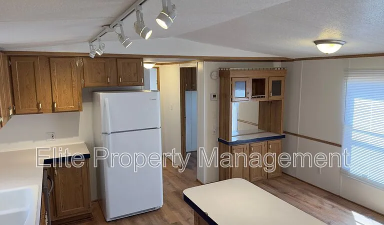 98 E Byrd Dr — Photo 7