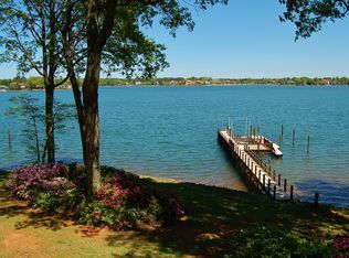18008 Mollypop Ln, Cornelius, NC 28031
