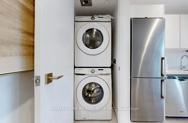 55 Ontario St #1410 — Photo 6