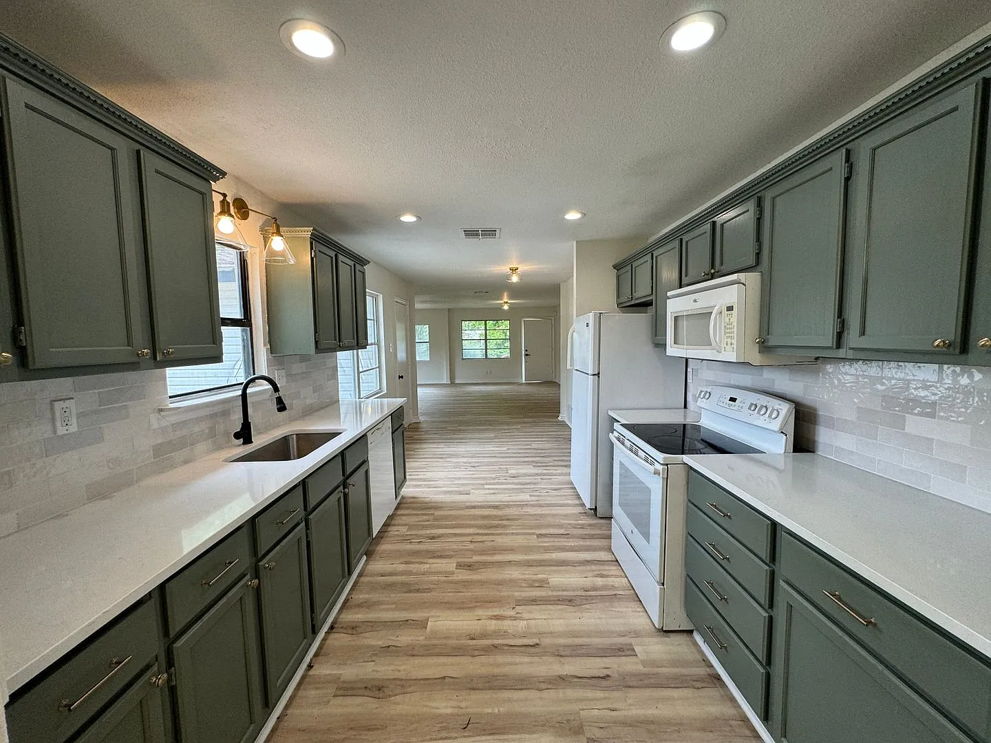 3-Bedroom House for Rent in Copperas Cove — Photo 4