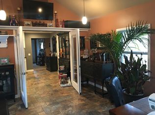 310 E Lori Ct, Midland, MI 48640