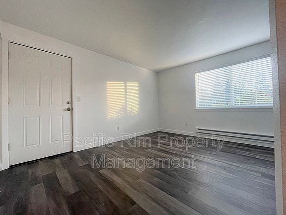 5th image of 913 75th St E APT A