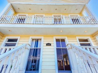 6050 Laurel St, New Orleans, LA 70118
