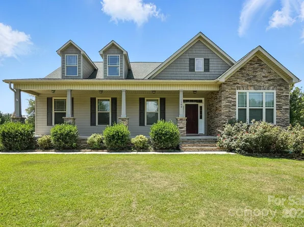 1409 Saint Paul Church Rd, Clover, SC 29710