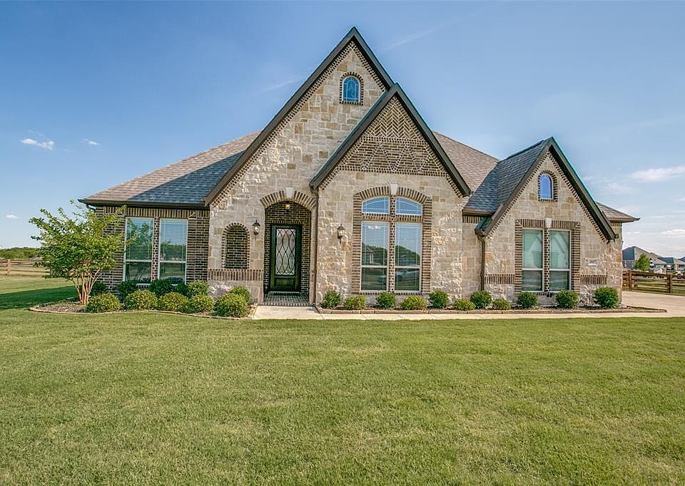 1st image of 2807 Prairie View Dr