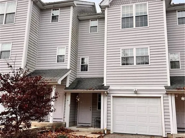 2 Forestview Drive #2, Norwich, CT 06360