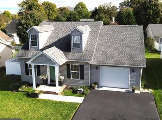 105 Tanner Ln, Martinsburg, WV 25401