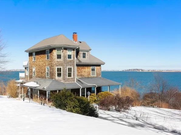 55 Whiton Ave, Hingham, MA 02043