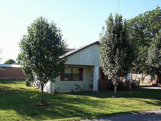 1st image of 2325 Old Knoxville Pike