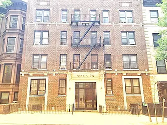 Rented by Friedman Roth Realty