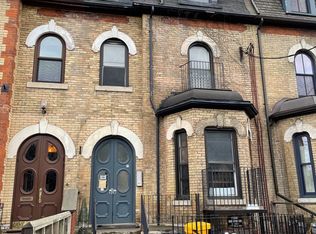 177 Carlton St, Toronto, ON M5A 2K3