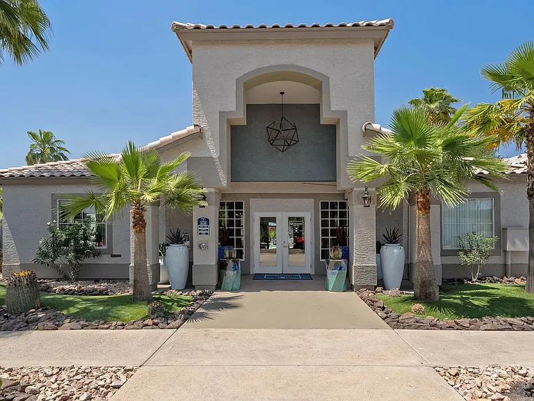 Step into our oasis of hospitality. Our clubhouse is your gateway to endless delights, complete with a fitness center and a free-flowing coffee haven.