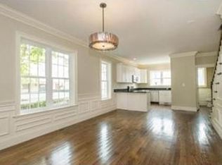 3 Mendell Way #A, Jamaica Plain, MA 02130