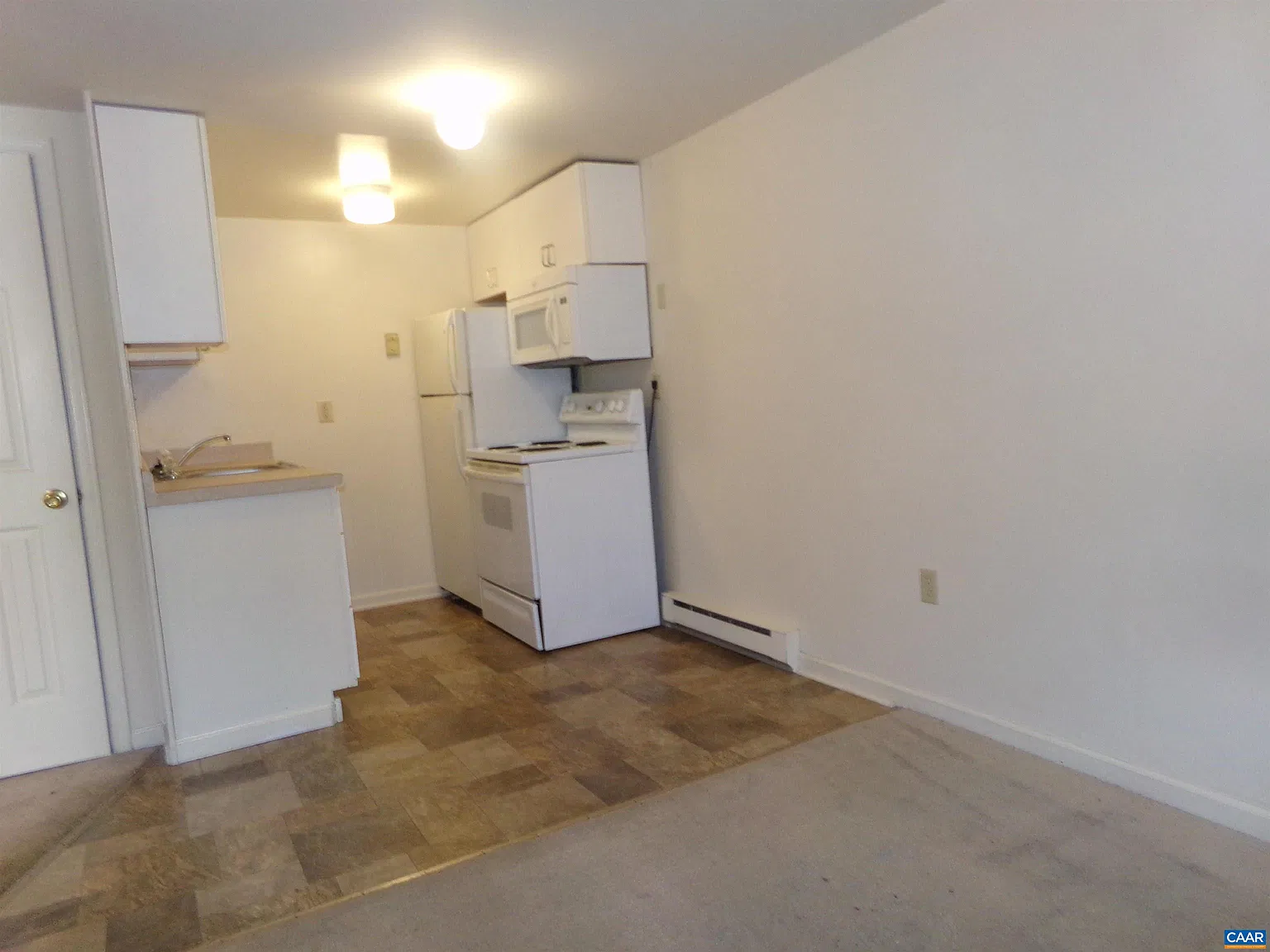 1 bed, 1.0 bath, 411 sqft, $1,075 — Photo 4