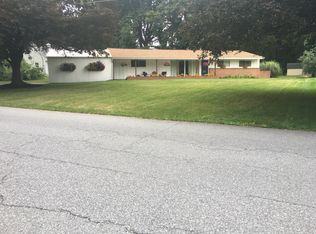 2723 Brookfield Rd, Lancaster, PA 17601