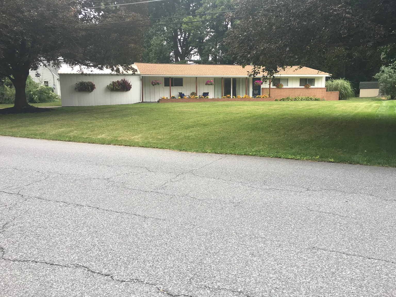 2723 Brookfield Rd photo 1