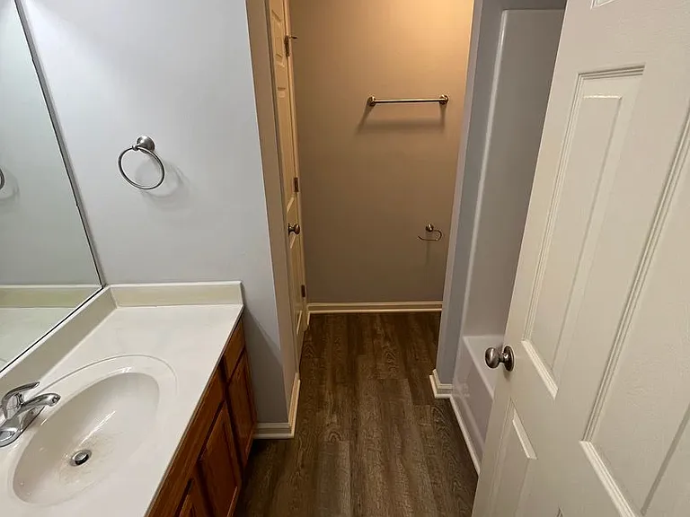 427 Lower Stone Ave #A — Photo 13