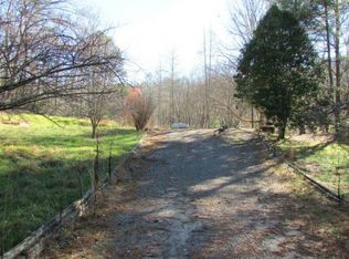 337 Prince Rd, Hayesville, NC 28904
