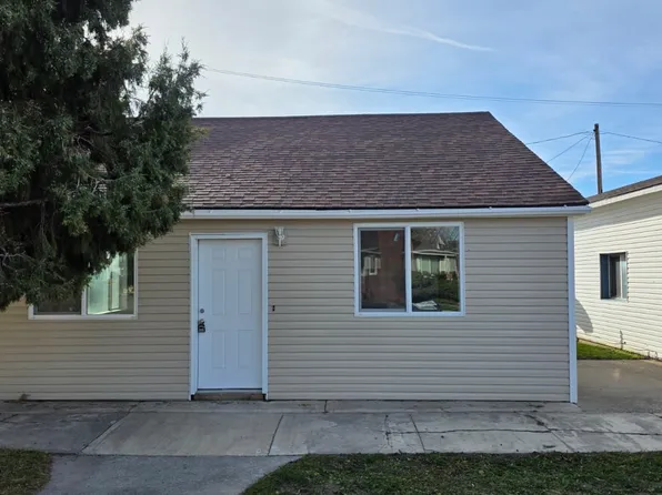 56 W Francis St, Blackfoot, ID 83221