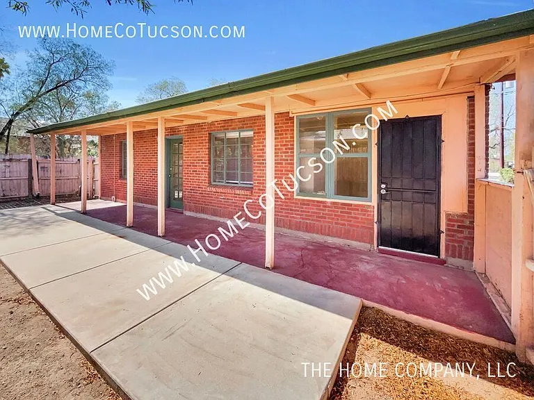 1507 E Blacklidge Dr — Photo 29