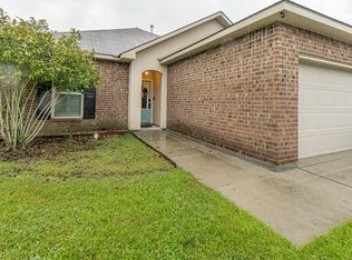 42511 Baystone Ave, Prairieville, LA 70769