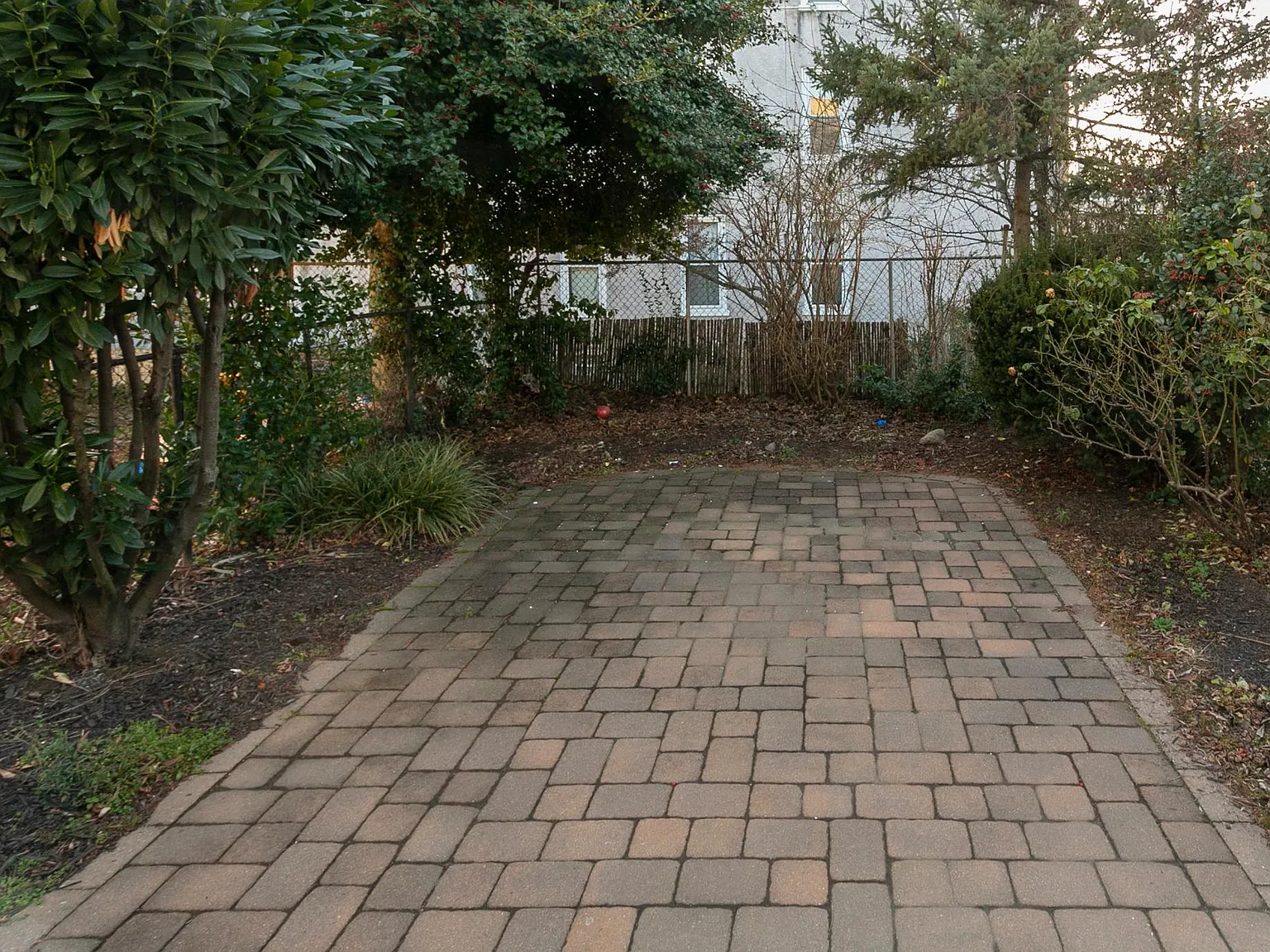 4238 Pechin St — Photo 3